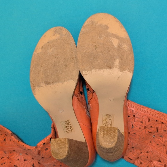 Knee-high Boots, genuine leather, Orange, laser cut, from Montenegro, 40 or 9.5 - Picture 4 of 12